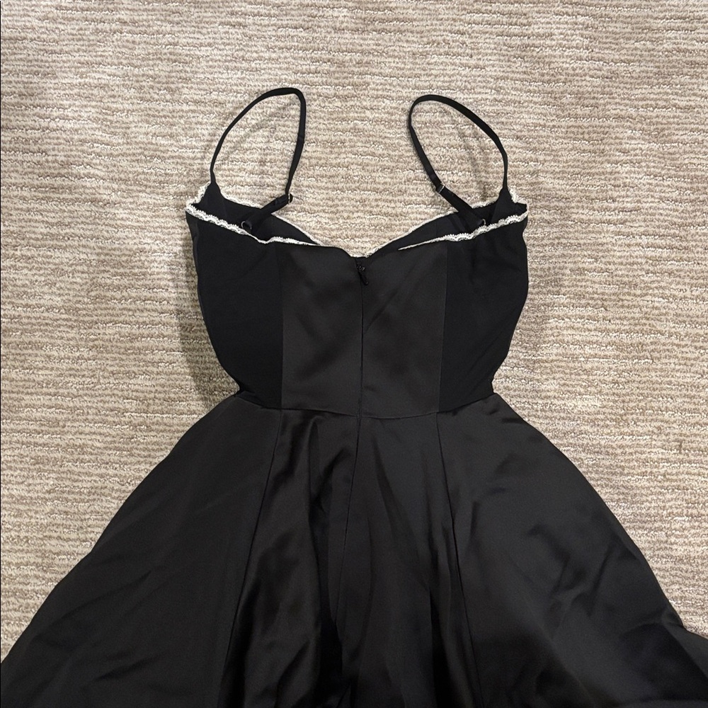 House of CB Black Dress - Picture 4 of 6